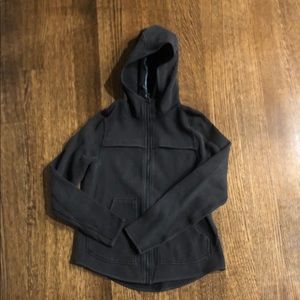 Ivivva balck zip up